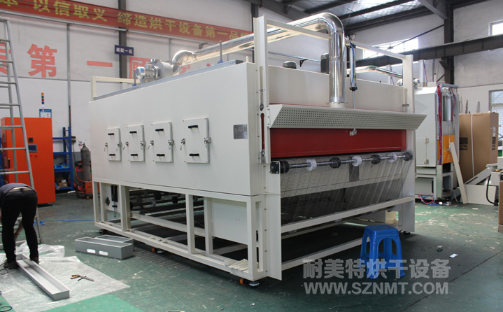 汽車零部件行業吸音棉軟化隧道爐